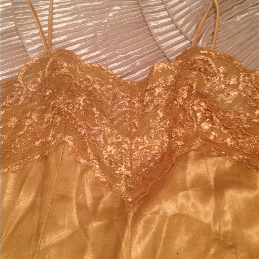 SOLD Lingerie - Picture 2 of 7